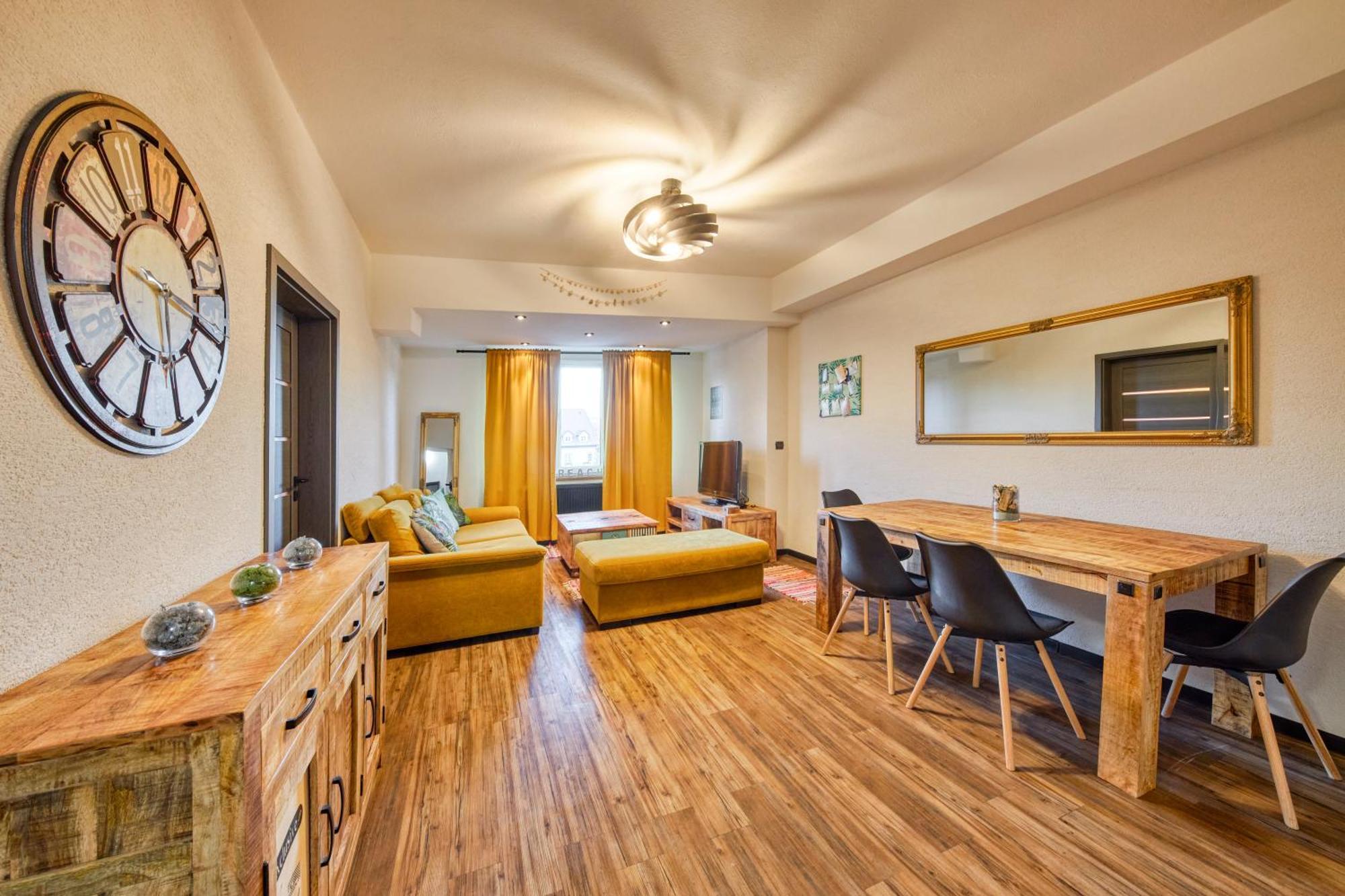 Mahalo Apartment Bratislava Ngoại thất bức ảnh
